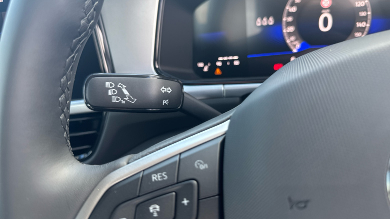 Volkswagen T-Roc 1.0 TSI 115 Life 5dr Petrol Hatchback